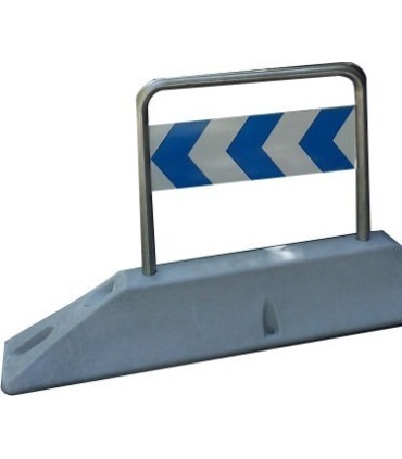 Comprar Isleta de vados protector aparcabicicletas a precio de oferta